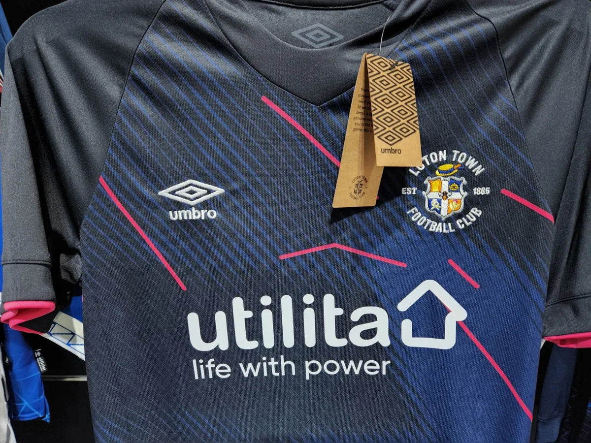 Maillot Luton 23/24 version fan — vue face