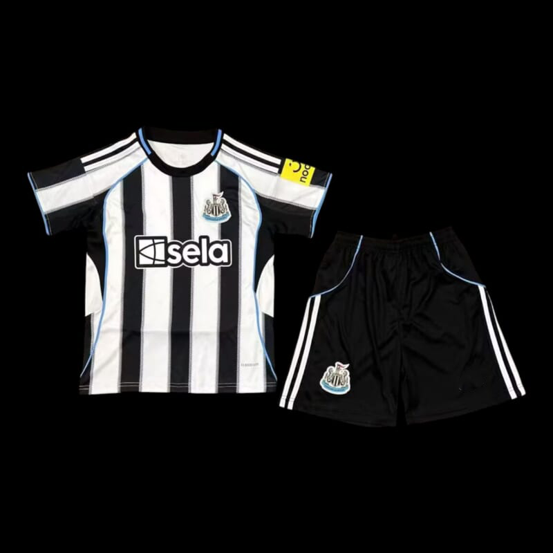 Maillot enfant Newcastle 25/26 version fan — vue face