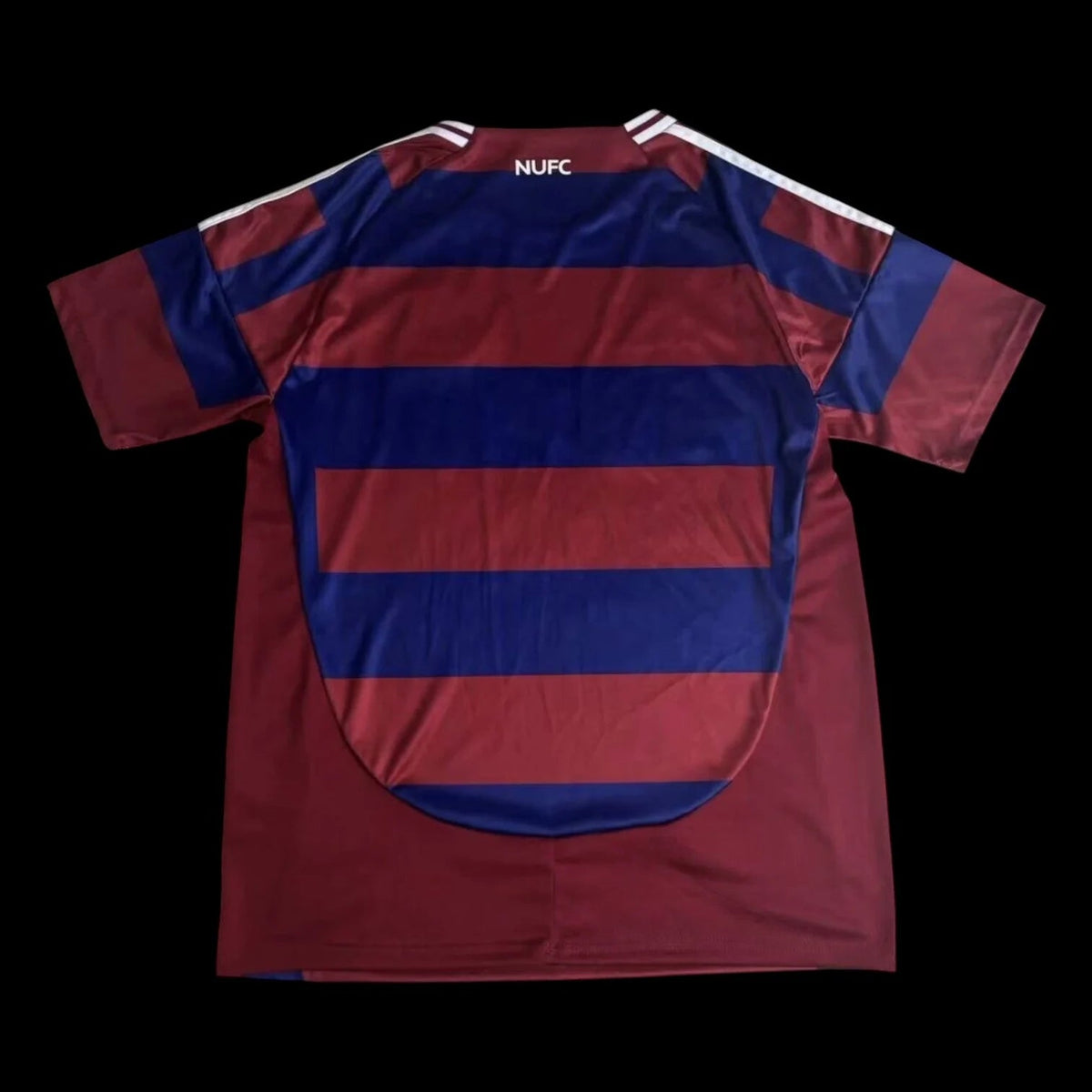 Maillot Newcastle 24/25 version fan — vue dos