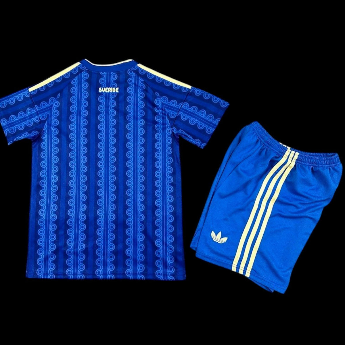 Maillot enfant Suède 26/27 version fan — vue dos