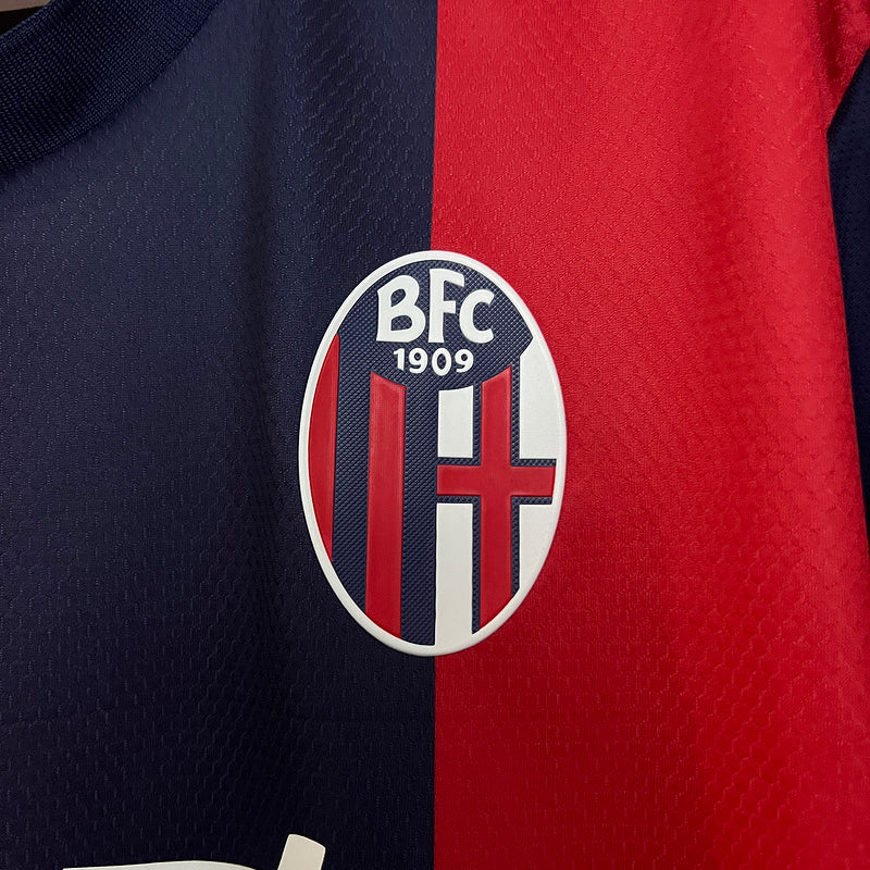Maillot Bologne 24/25 version fan — vue detail