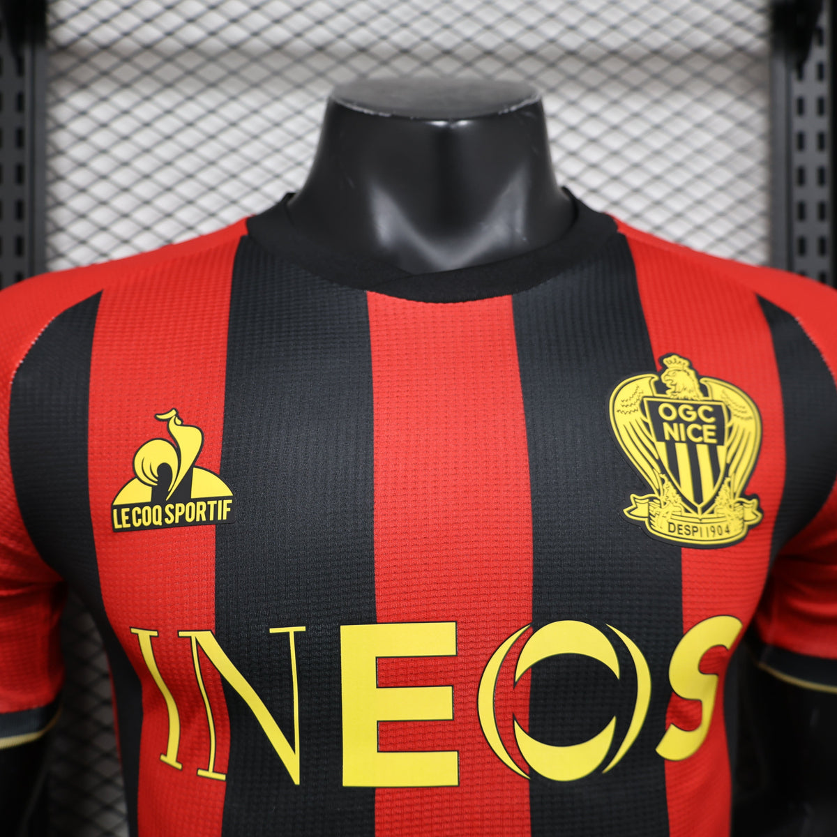 Maillot OGC Nice 24/25 version fan — vue detail