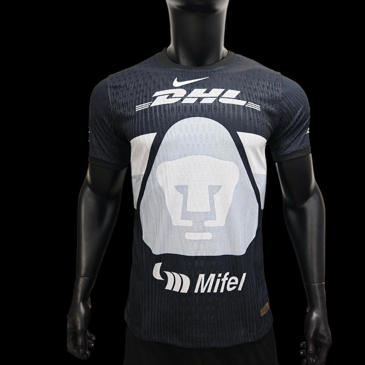 Maillot Pumas UNAM 26/27 version joueur — vue face