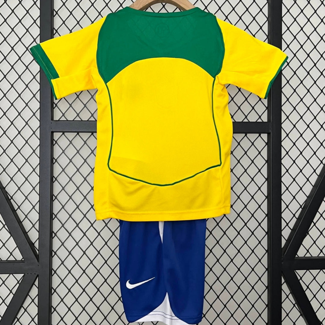Ensemble enfant Brésil 2004 version fan — vue dos