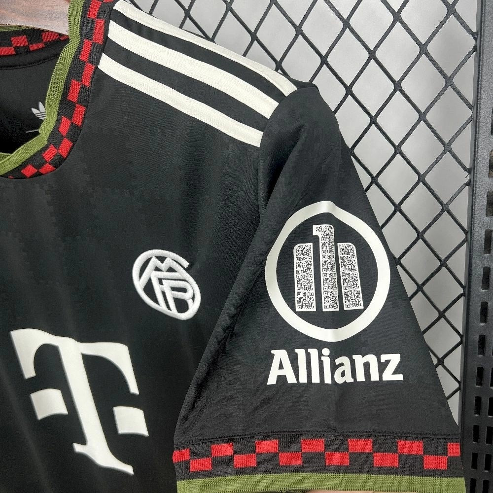 Bayern Munich Third 25/26