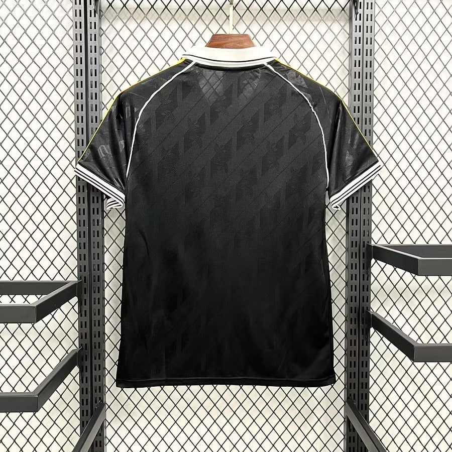 Réal Madrid Concept Vintage Noir 26/27