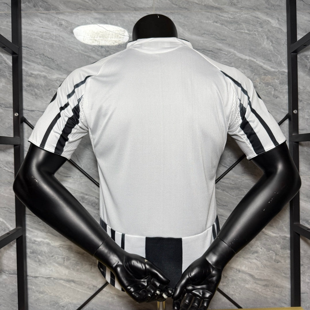Maillot Juventus 25/26 version joueur — vue dos