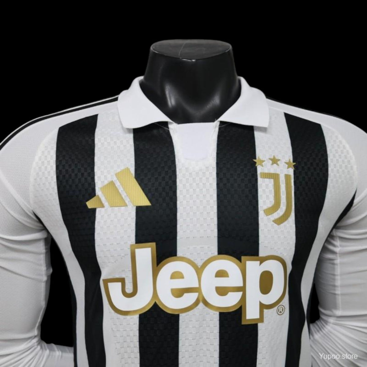 Maillot Juventus 26/27 version joueur — vue detail