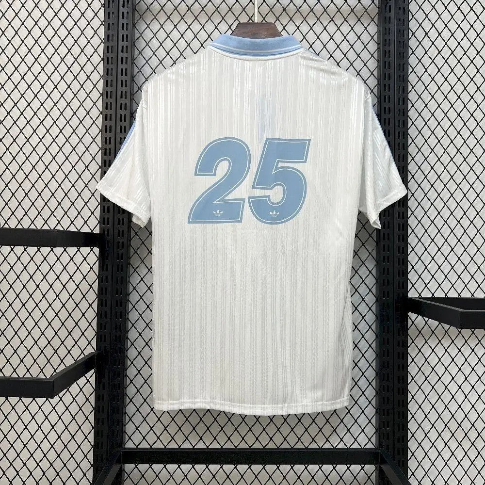 Adidas Trefoil Blanc Et Bleu Oasis 2026