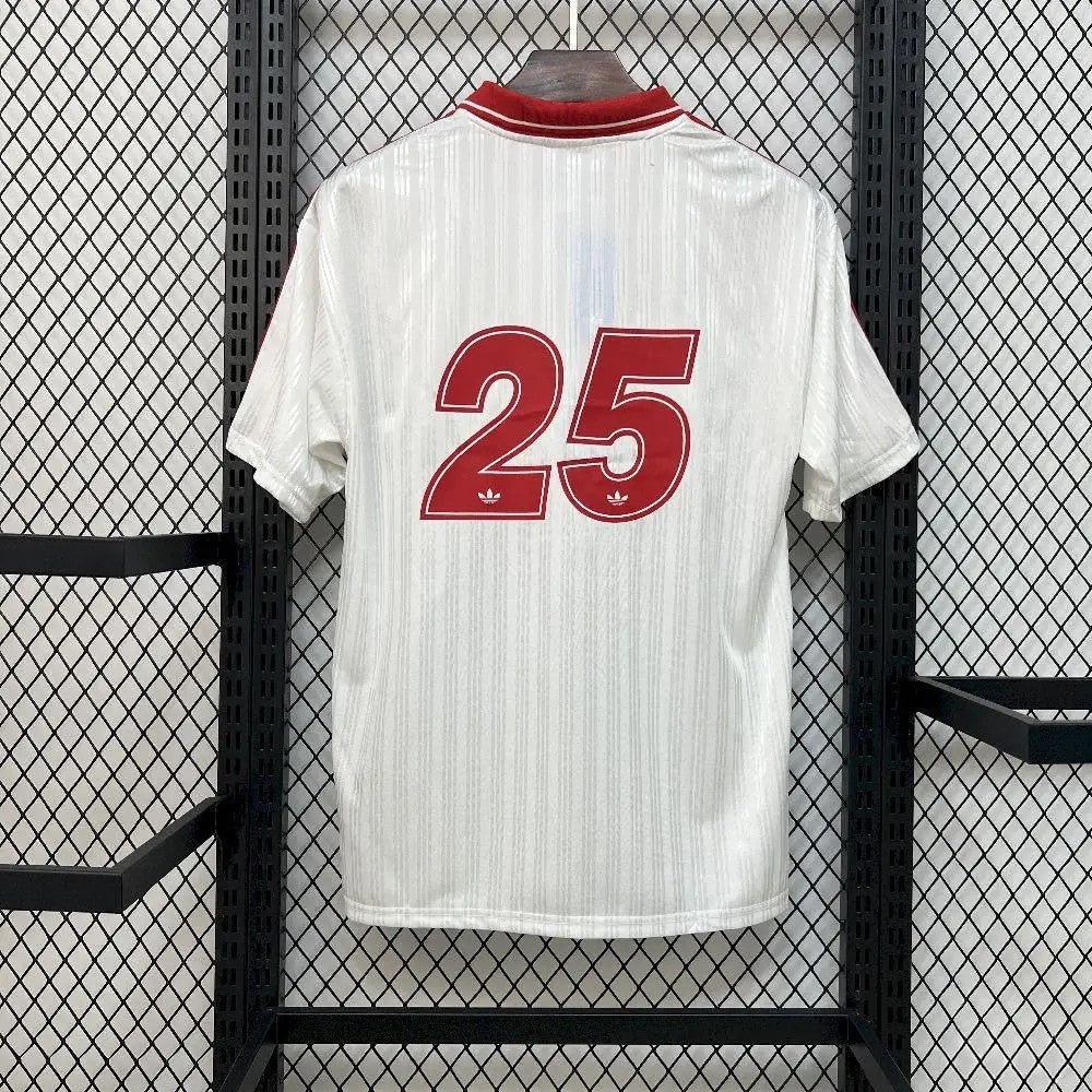 Adidas Trefoil Blanc Et Rouge Oasis 2026