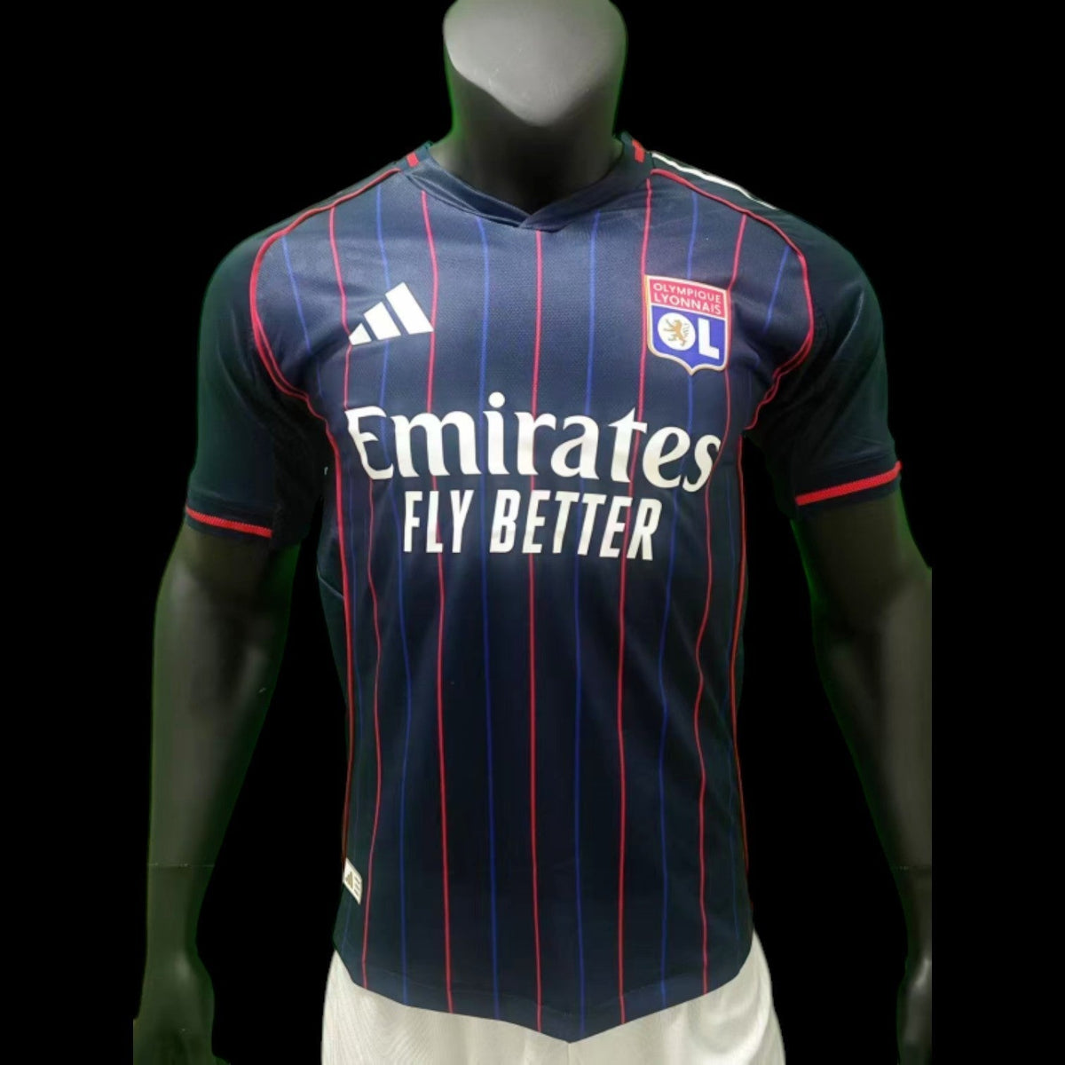 Maillot Olympique Lyonnais 25/26 version joueur — vue face