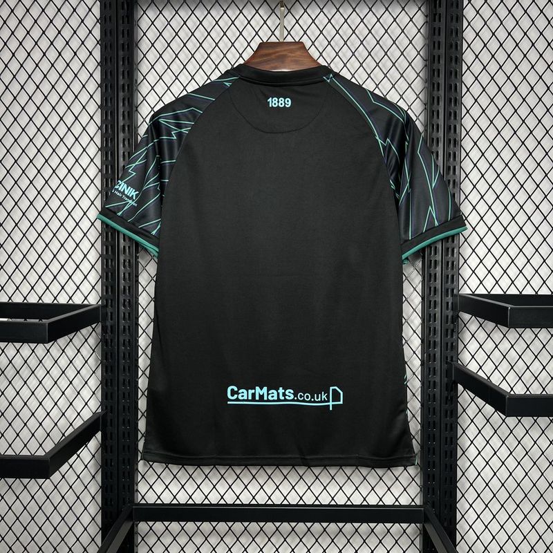 Maillot Sheffield 24/25 version fan — vue detail
