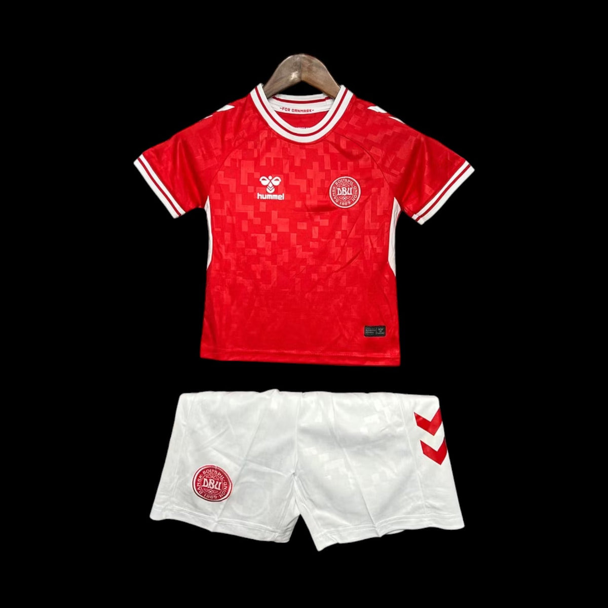 Maillot enfant Danemark 24/25 version fan — vue face
