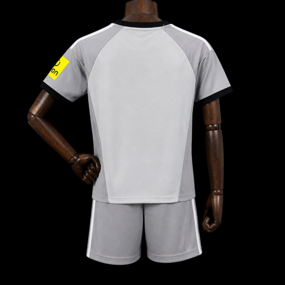 Maillot enfant Newcastle 26/27 version fan — vue dos