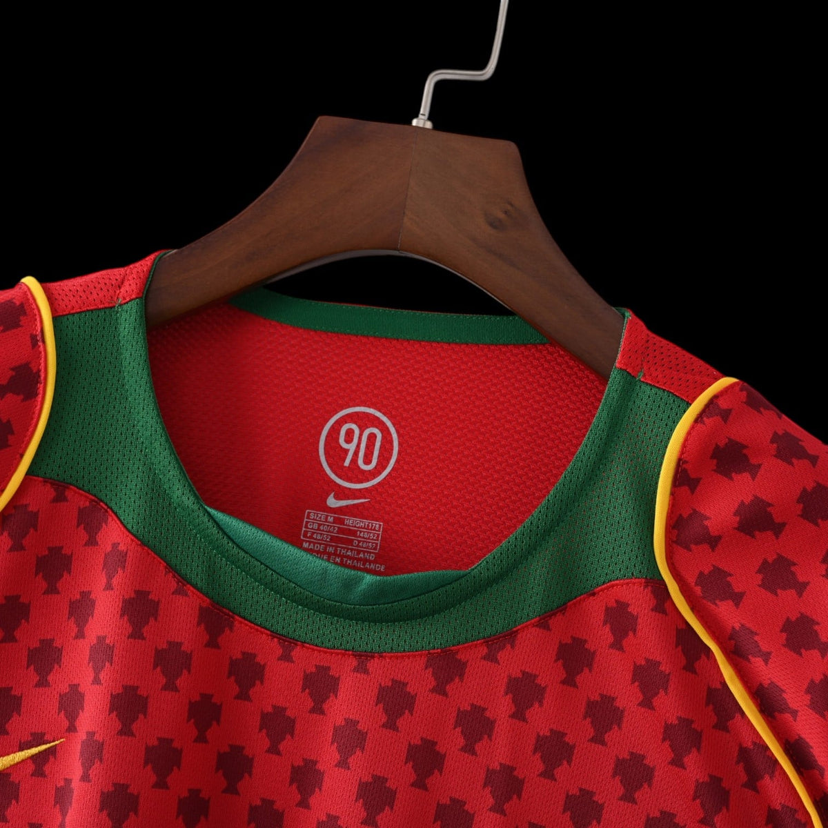 Maillot Portugal 2004 version fan — vue detail