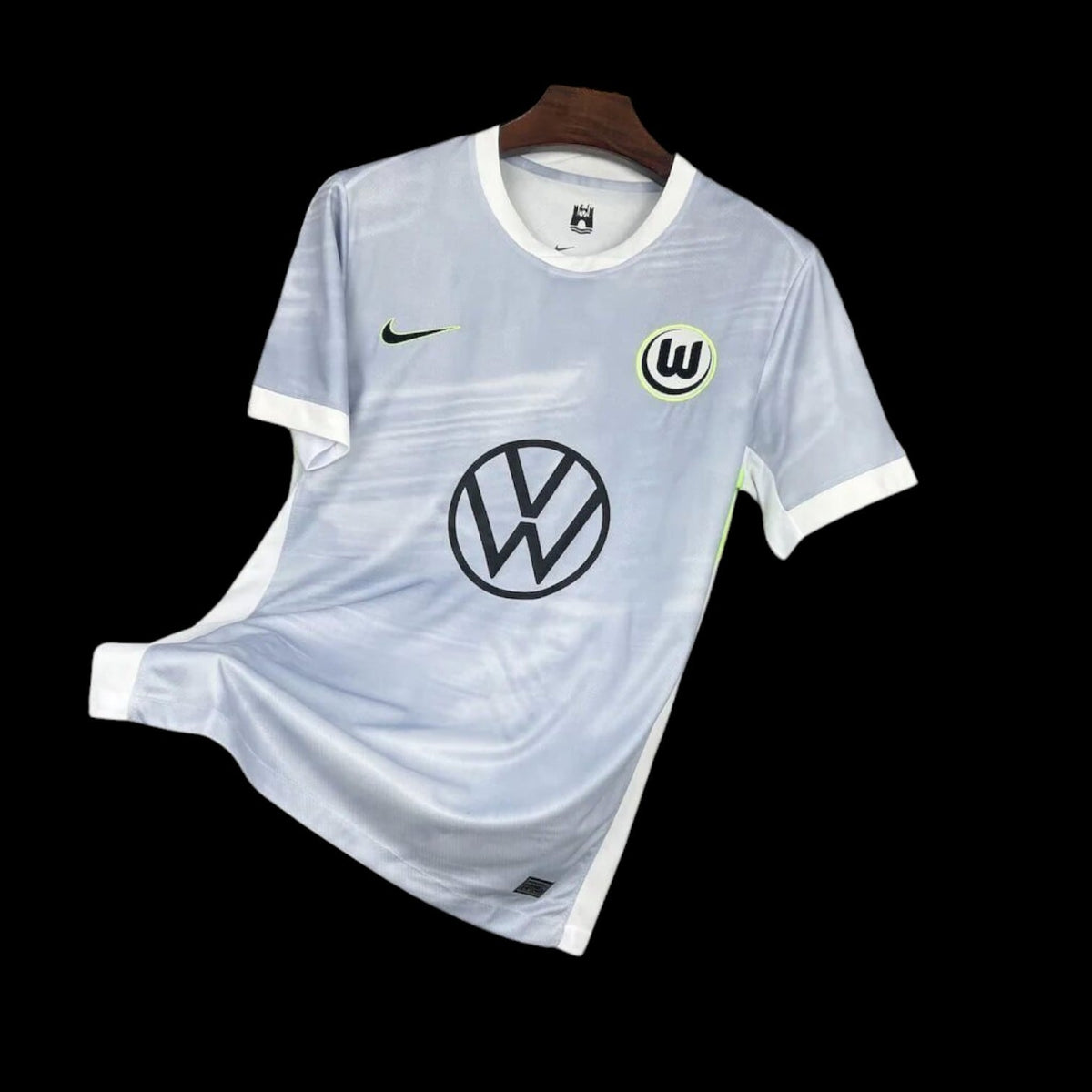 Maillot Wolfsburg 25/26 version fan — vue face