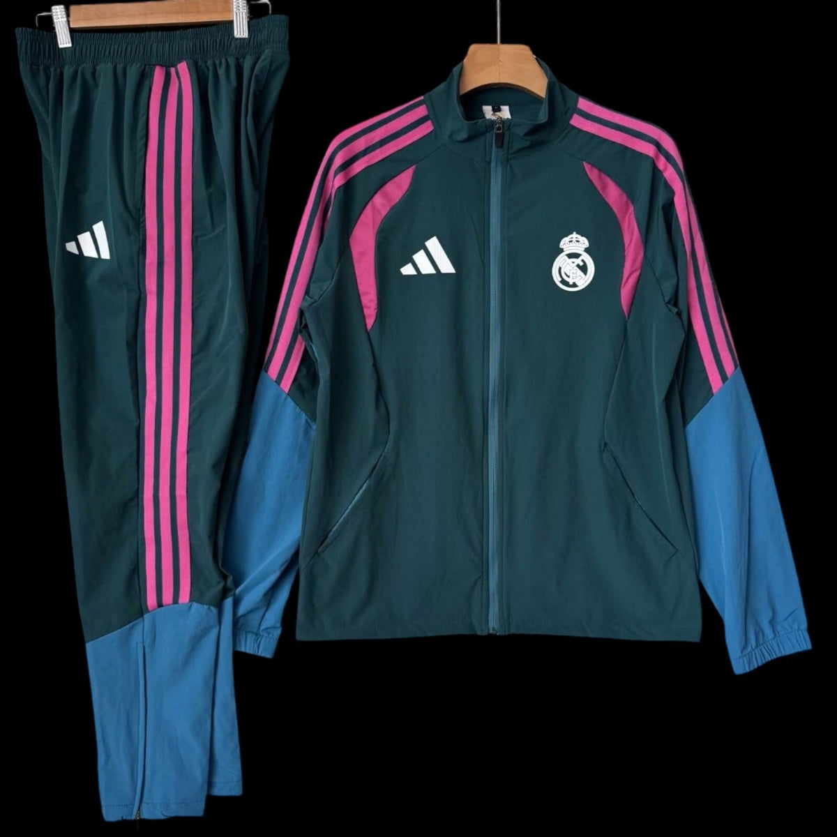 Survêtement Real Madrid 26/27 version fan — vue face