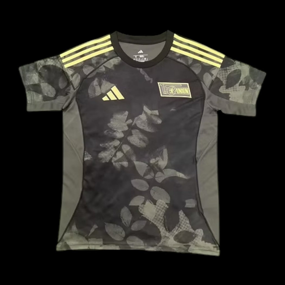 Maillot Union Berlin 25/26 version fan — vue face