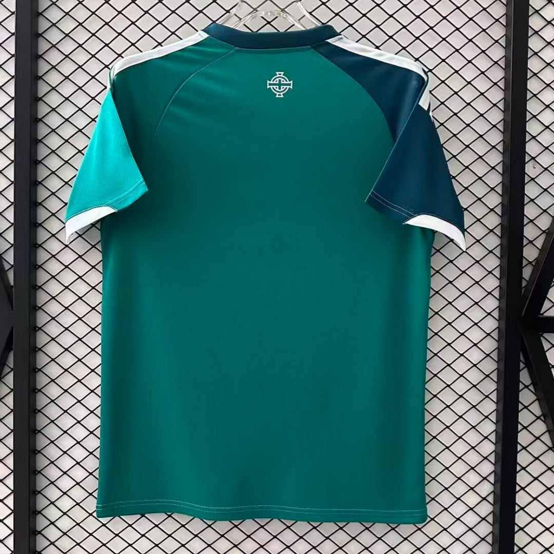 Maillot Irlande du Nord 25/26 version fan — vue dos