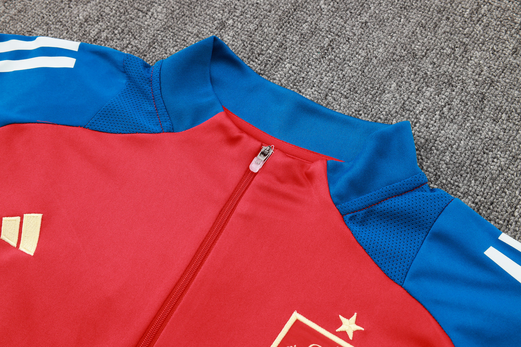 Survet Espagne Rouge & Bleu 2024