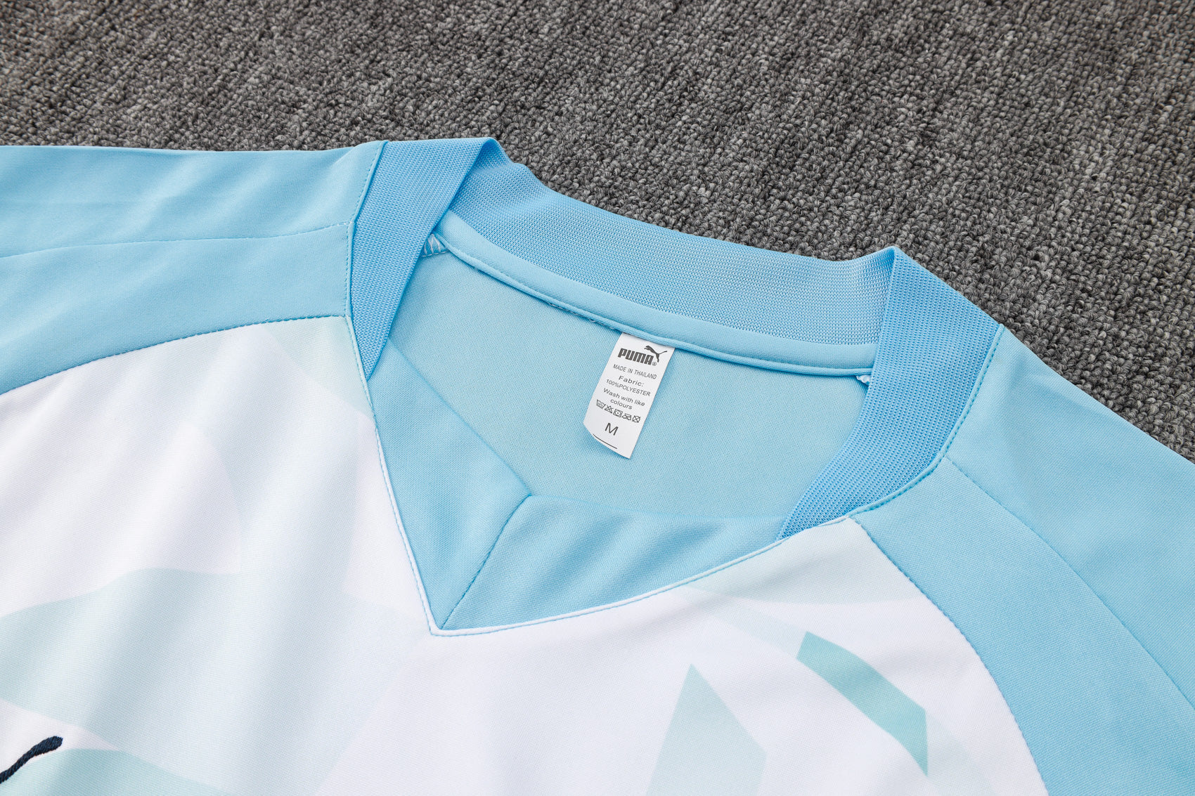 Survet Manchester City Blanc & Bleu Ciel 24/25