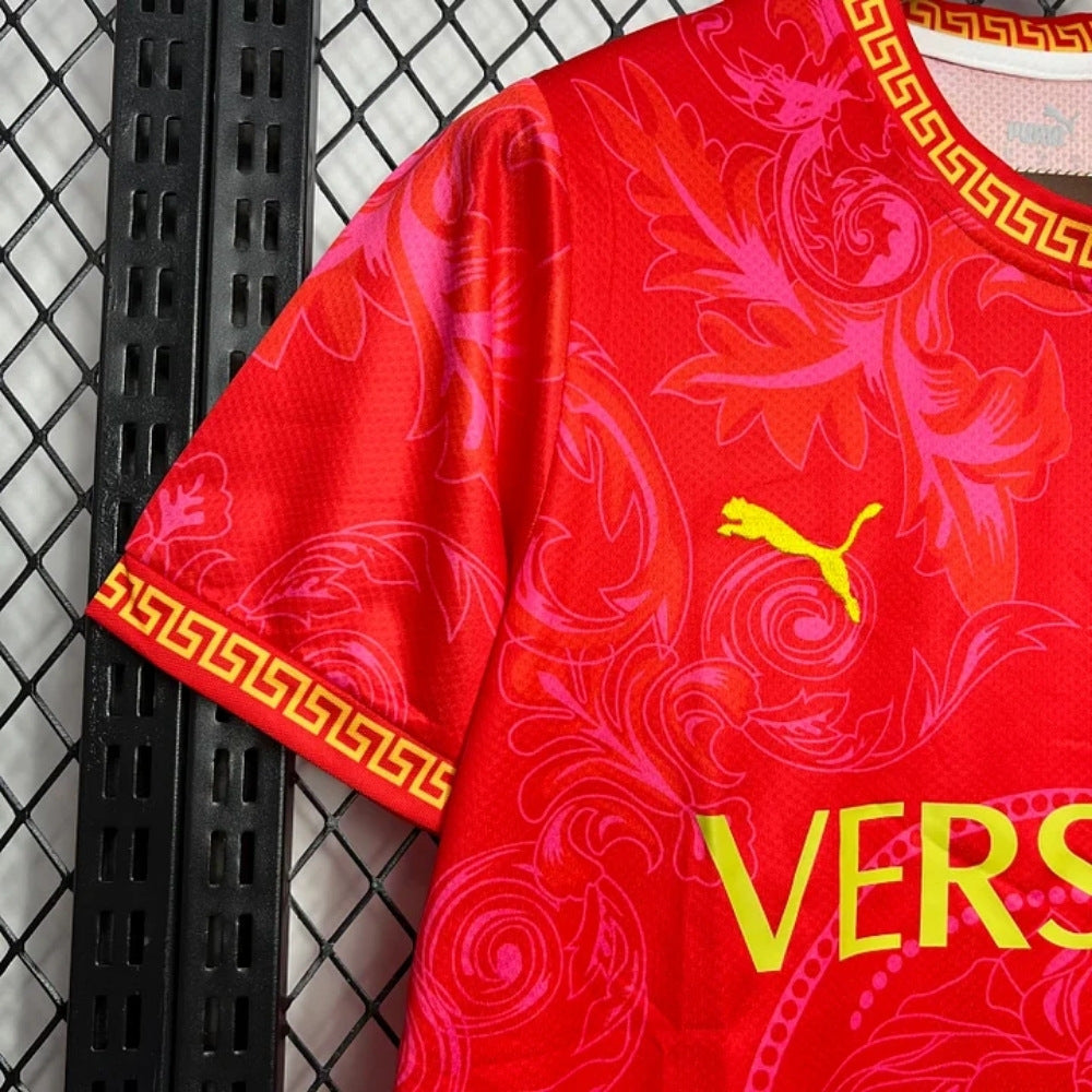 Italie X Versace Rouge 2024