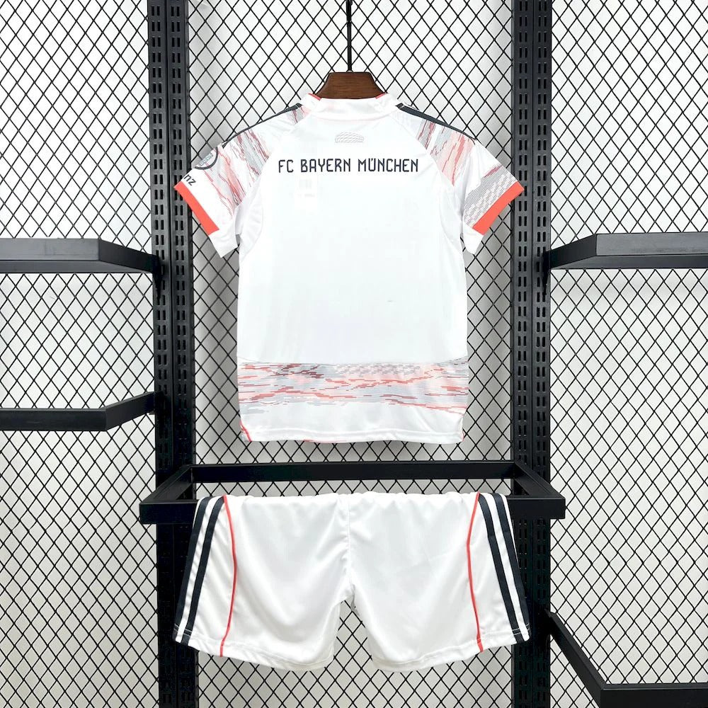 Kit Enfant Bayern Munich Extérieur 25/26