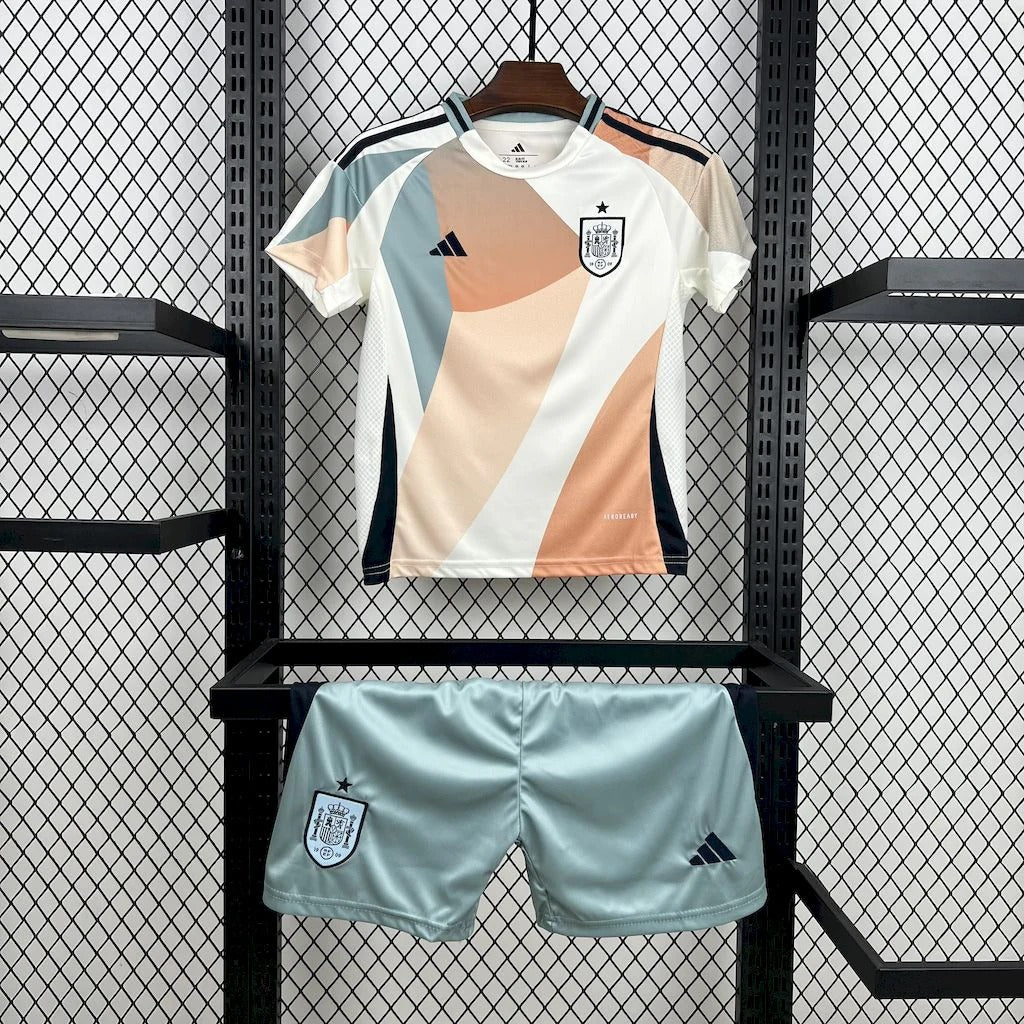 Kit Enfant Espagne Extérieur Féminine 2025
