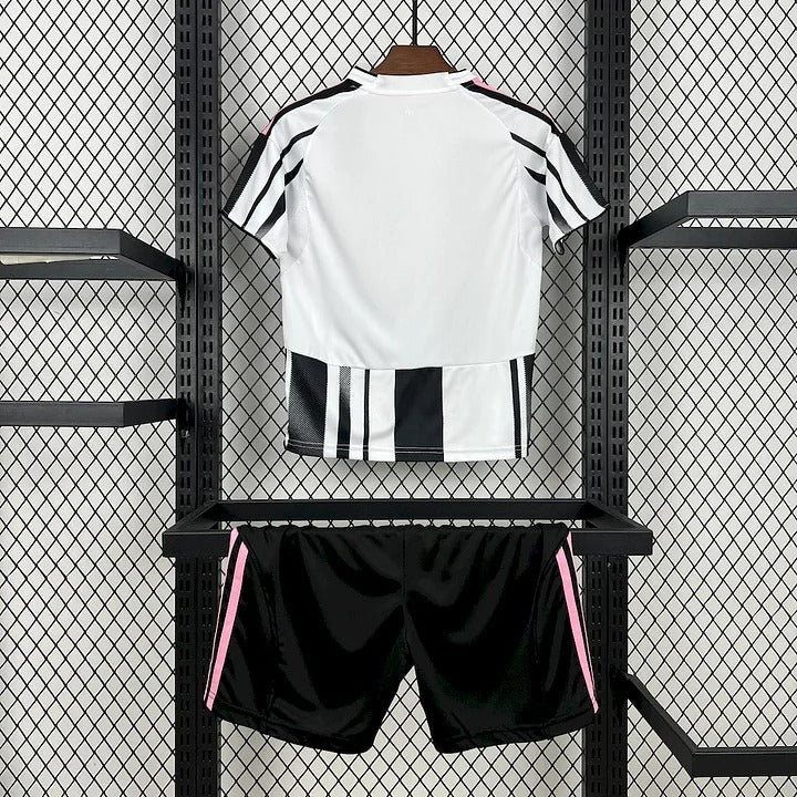 Kit Enfant Juventus Domicile 25/26