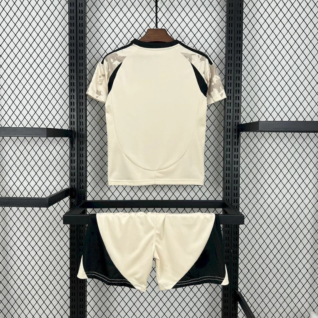 Kit Enfant New York Red Bull Extérieur 25/26