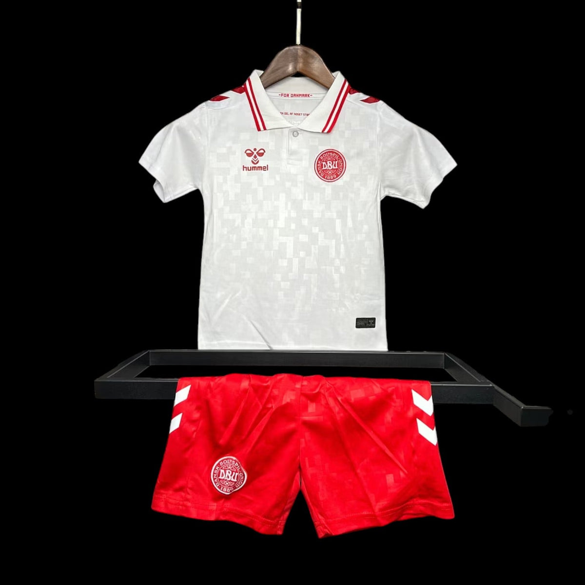 Maillot enfant Danemark 24/25 version fan — vue face