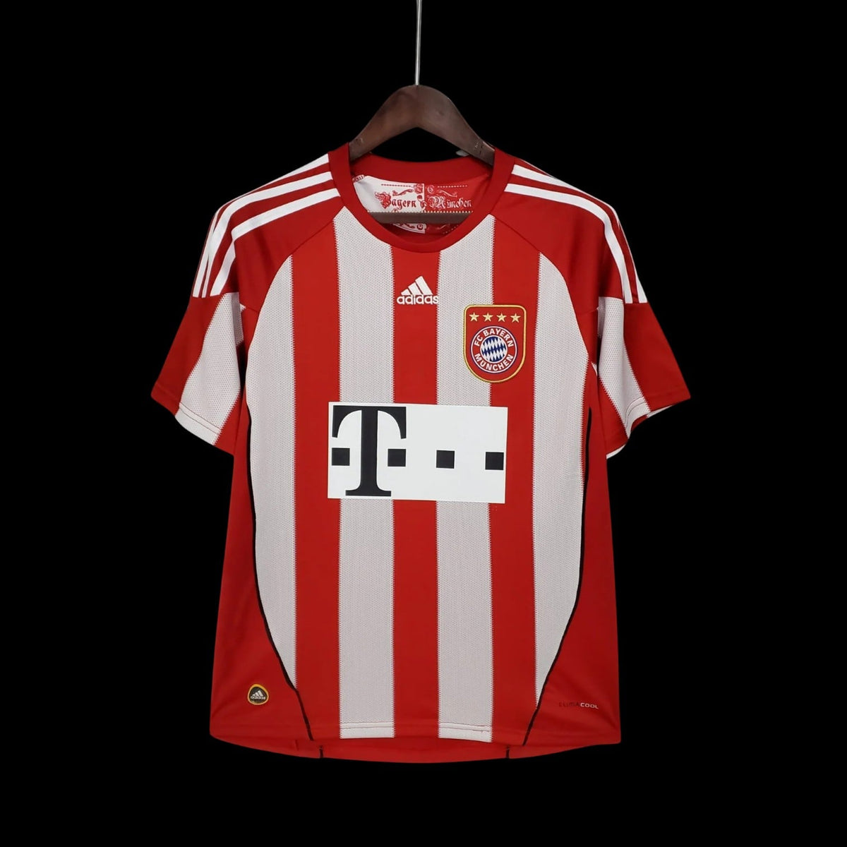 Maillot Bayern Munich 10/11 version fan — vue face