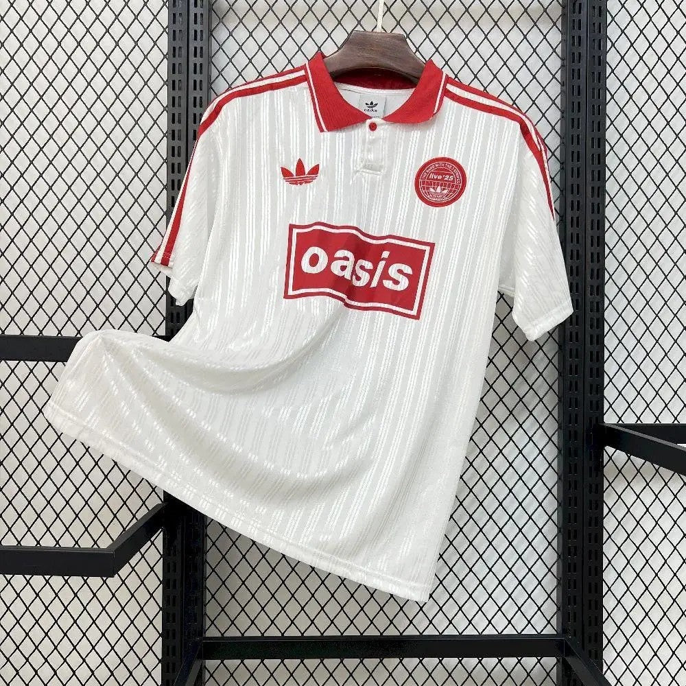 Adidas Trefoil Blanc Et Rouge Oasis 2026