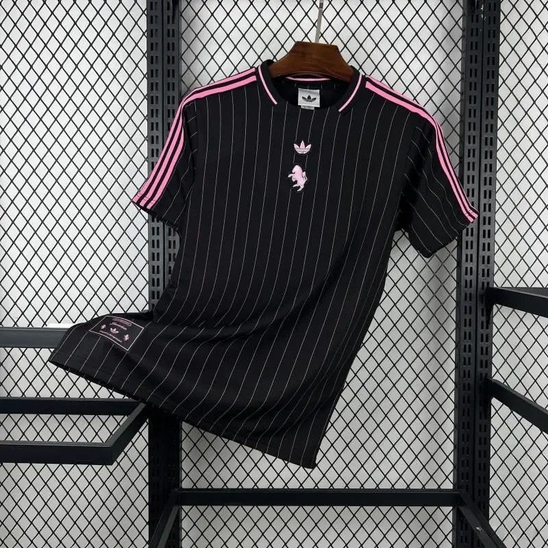 Juventus Terrace Icons 26/27