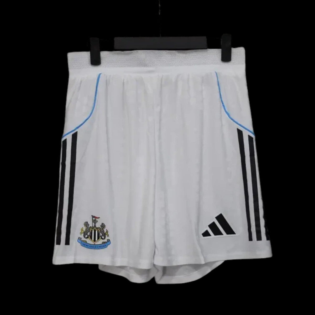Short Newcastle 25/26 version fan — vue face
